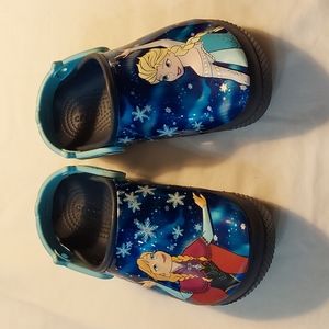 Crocs Kids Navy Fun Lab Frozen Clogs